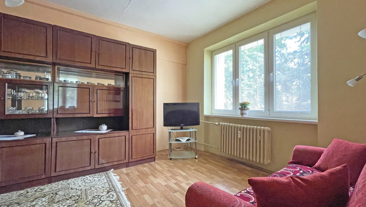 Bratislava Horna ulica Konfido ponuka 3 izbovy byt na predaj pohlad od spalne na obyvaciu izbu