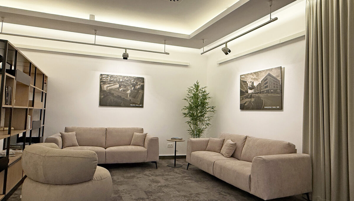 Bratislava Stare Mesto Panska ulica Konfido ponuka na predaj obchodny priestor centrum mesta pohlad na galerijnu cast priestoru