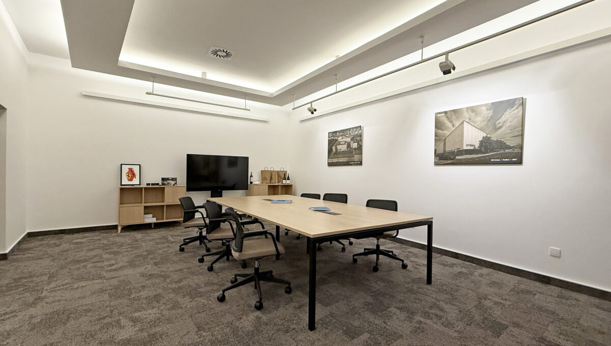 Bratislava Stare Mesto Panska ulica Konfido ponuka na predaj obchodny priestor centrum mesta pohlad na skoliacu cast