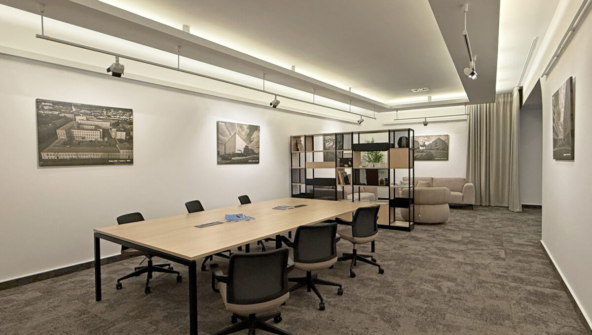 Bratislava Stare Mesto Panska ulica Konfido ponuka na predaj obchodny priestor centrum mesta pohlad na cely zariadeny priestor